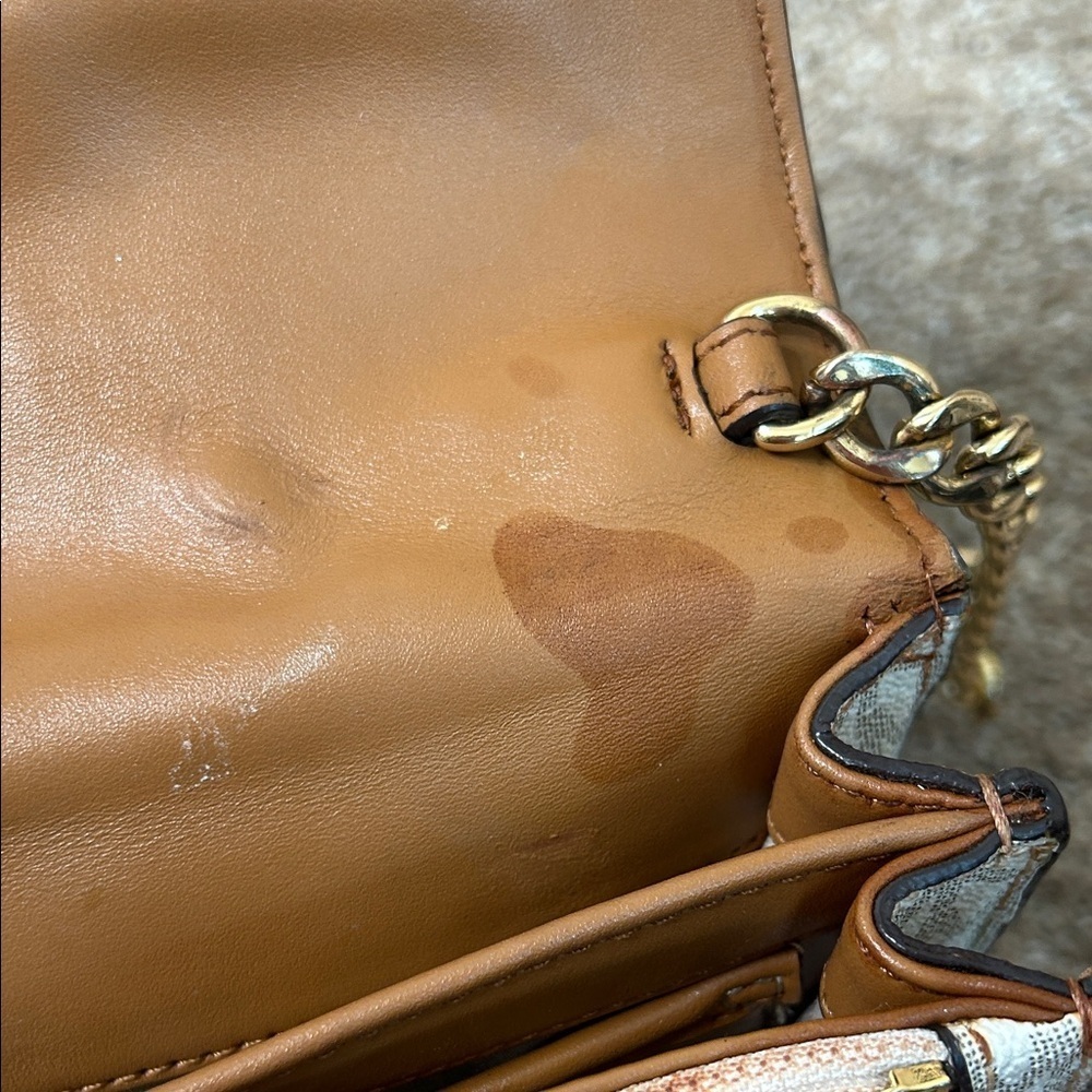 Michael Kors Cream and Tan Crossbody Bag with Gold Chain signature monogram - Picture 9 of 13